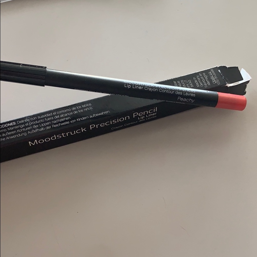 Younique Lip Pencil